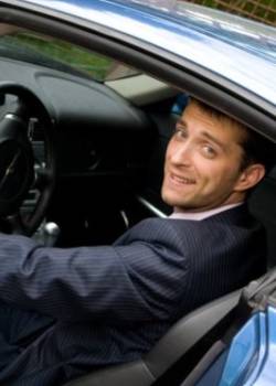 Brzydula - sezon 1 - odcinek 4