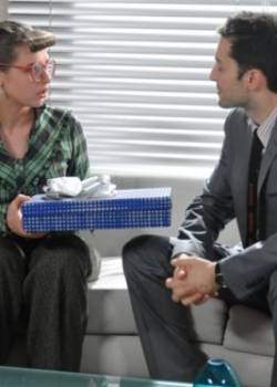 Brzydula - sezon 1 - odcinek 96