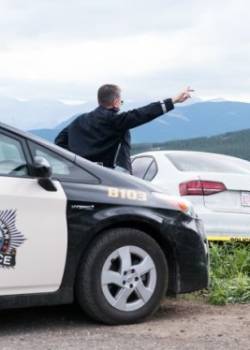 Gwiazda szeryfa - sezon 1 - odcinek 1