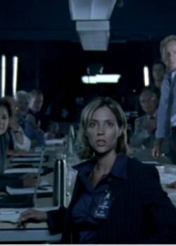 Kobra: Oddział specjalny - sezon 12 - odcinek 8 (Panika w mieście, część 2)