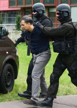 Komisarz Alex - odcinek 126 – Szkoła strachu