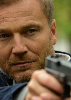 Komisarz Alex - odcinek 130 – Trzeci człowiek