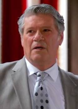 Królowa serc - sezon 1 - odcinek 43