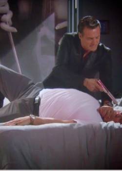 Królowa serc - sezon 1 - odcinek 60