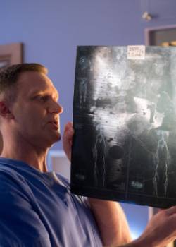 Lekarze nocą - sezon 1 - odcinek 6