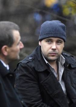 Naznaczony - sezon 1 - odcinek 4 (Trumna na urodziny)