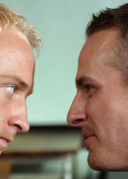 Oficer - Zakup kontrolowany