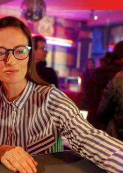 Para nie do pary - sezon 1 - odcinek 2 (Bar)