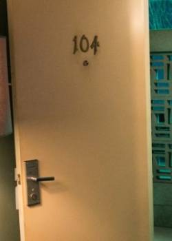 Pokój 104 - sezon 1 - odcinek 2