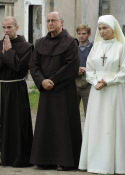 Siła wyższa - odcinek 1