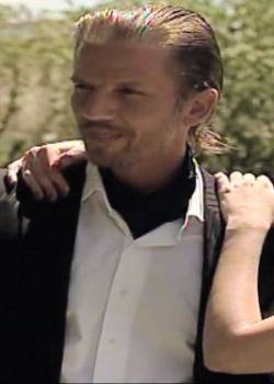 Skradzione życia - sezon 2 - odcinek 135