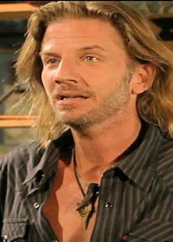 Skradzione życia - sezon 1 - odcinek 12