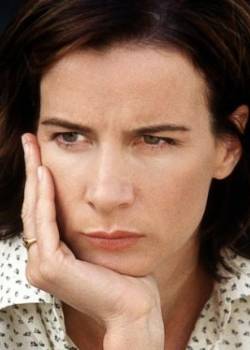 Sześć stóp pod ziemią - sezon 3 - odcinek 9