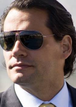 Uciekinierzy - sezon 1 - odcinek 10