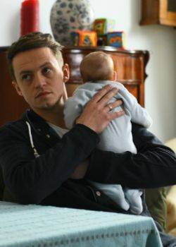 Uwikłani - odcinek 8