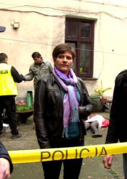 W-11 Wydział Śledczy - sezon 4 - odcinek 1336 (Nowa rodzina)