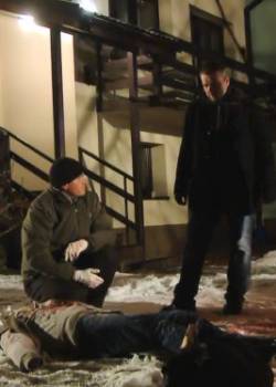 W-11 Wydział Śledczy - sezon 4 - odcinek 1256 (Cola, hamburgery i amerykańska telewizja)