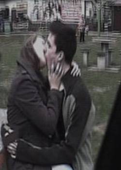 W-11 Wydział Śledczy - sezon 1 - odcinek 701 (Tak jak mama)