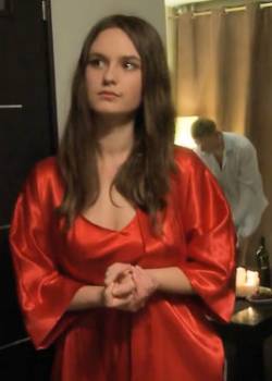 W-11 Wydział Śledczy - sezon 4 - odcinek 1266 (Fryzjerki)